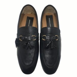 classic slip-on style with tassels